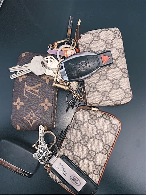 louis vuitton keyring replica|louis vuitton key case wallet.